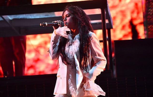 关于明尼苏达森林狼训练开放日,赛前单刀错失引欢呼,社区盾在即,临场指挥获称赞的信息-英雄联盟竞猜大厅